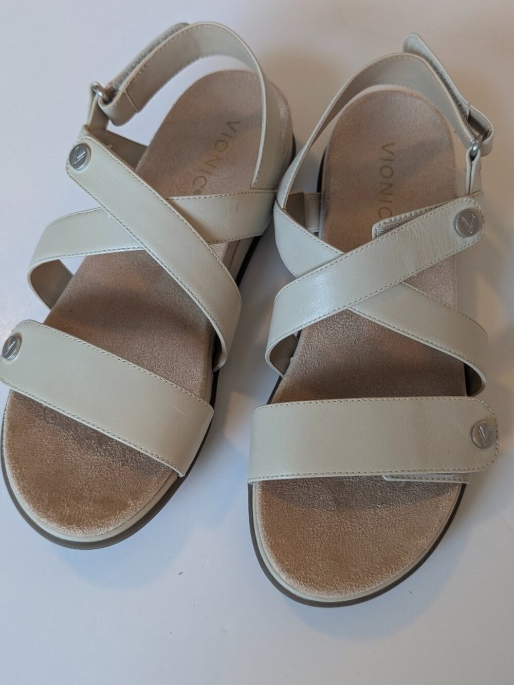 Vionic Cypress Sandals